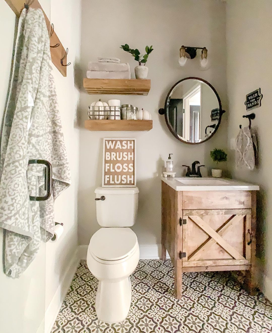 Farmhouse Bathroom